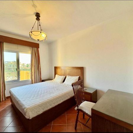 A Sea View Spacious Cheering 5 Bedroom Villa Ain Sokhna "Ain Bay" فيلا كاملة للإيجار قرية العين باي Ain Suchna Exterior foto
