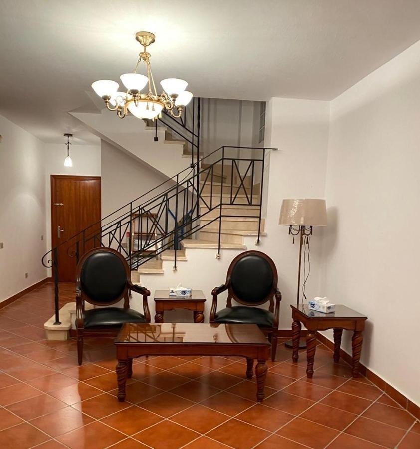 A Sea View Spacious Cheering 5 Bedroom Villa Ain Sokhna "Ain Bay" فيلا كاملة للإيجار قرية العين باي Ain Suchna Exterior foto