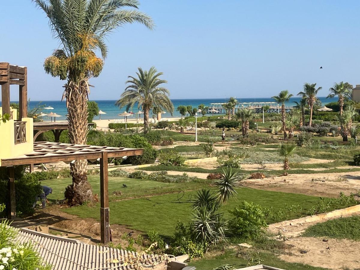 A Sea View Spacious Cheering 5 Bedroom Villa Ain Sokhna "Ain Bay" فيلا كاملة للإيجار قرية العين باي Ain Suchna Exterior foto