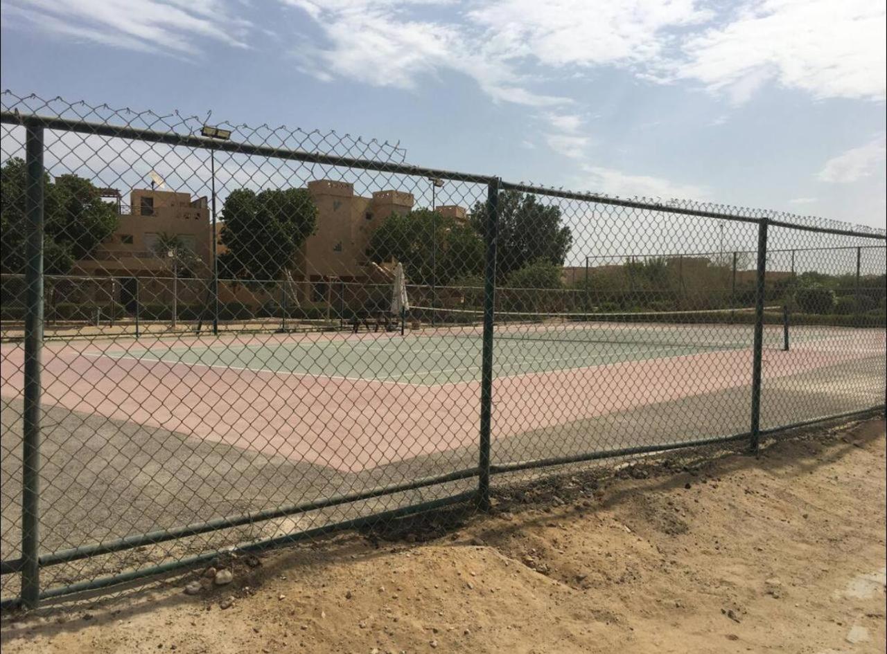 A Sea View Spacious Cheering 5 Bedroom Villa Ain Sokhna "Ain Bay" فيلا كاملة للإيجار قرية العين باي Ain Suchna Exterior foto